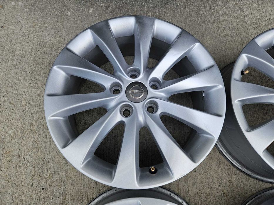 Jante 5x115 R17 Opel Insignia B,Zafira B,C,Astra J,K,Antara,Ampera