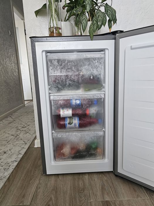 Морозильник 61 литр