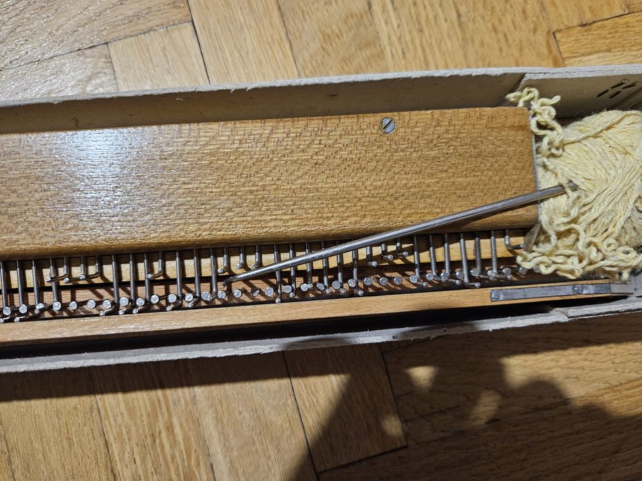 Ретро ръчна плетачна машина „Record“ – Пълен комплект с кутия и упътва