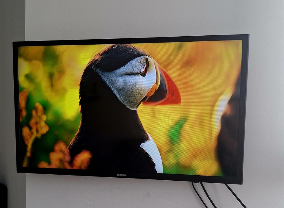 Телевизор Samsung оригинал
