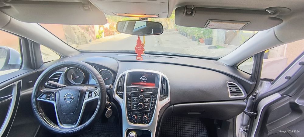 Vând Opel Astra 1.7 CDTI