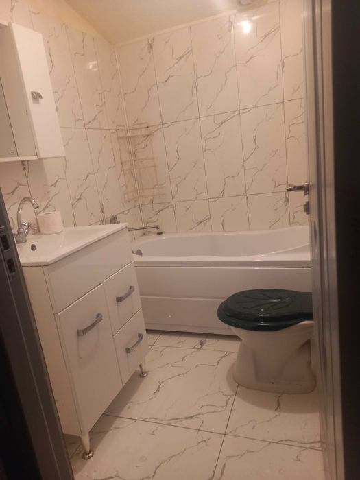 Garsoniera de inchiriat