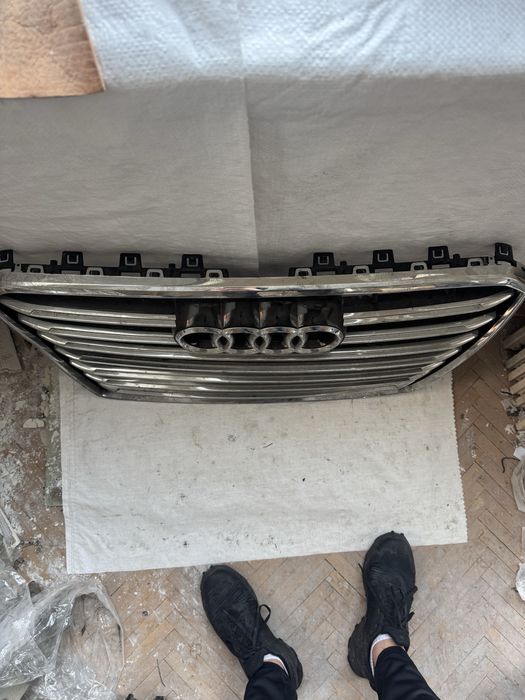 Оригинална решетка Ауди А8 Д4 Audi A8 D4