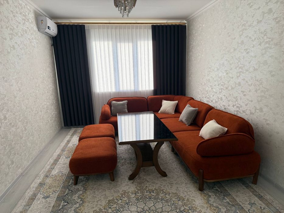 4 - мавзе йул буйидаги янги дом. 5 етаж 3 хона