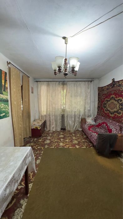 Продается 2 х комнатная квартира