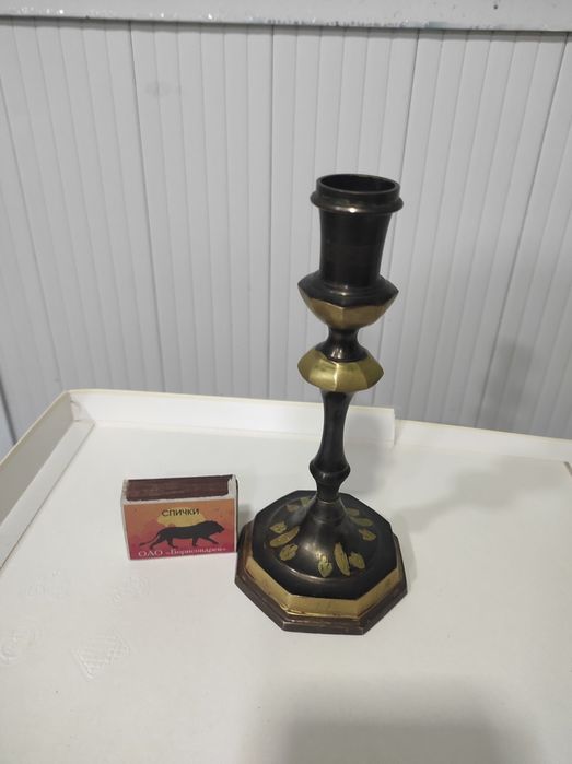 Подсвечники металлические