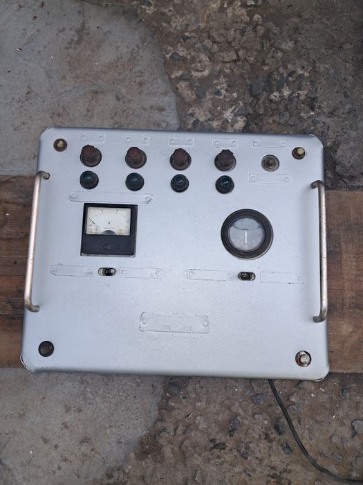 Зарядное устройство