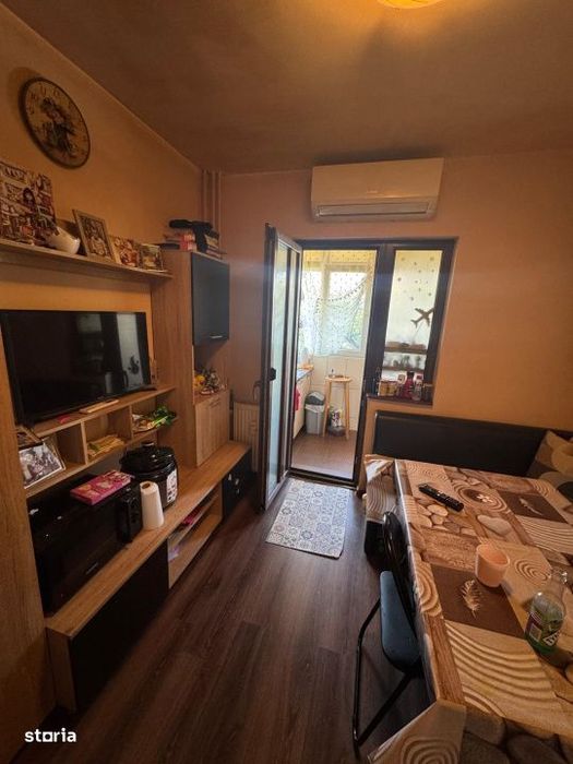 Apartament doua camere decomandat, Brazda, Etaj 1
