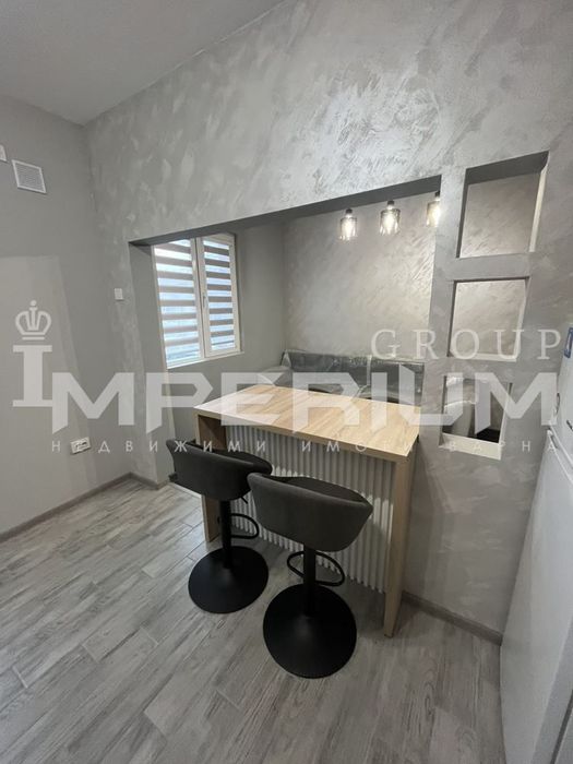 Дава се под наем Двустаен апартамент в Варна, Лятно кино Тракия - 50 кв.м за 561 € - Снимка #3