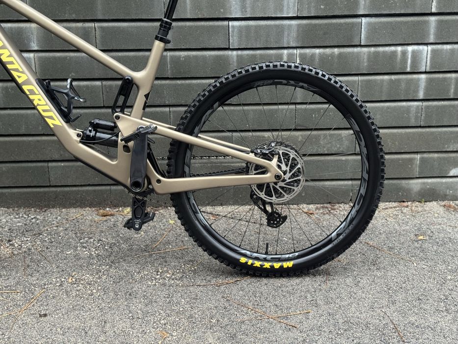 Планински карбонов велосипед SANTA CRUZ 5010 (XL размер)