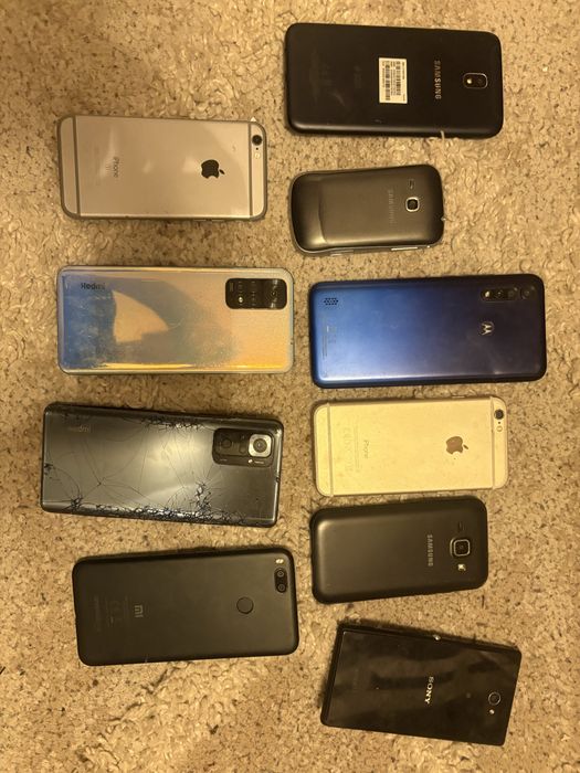 Lot telefoane pentru piese / reparații – Samsung, Xiaomi, Redmi, iPhone, Sony, Motorola