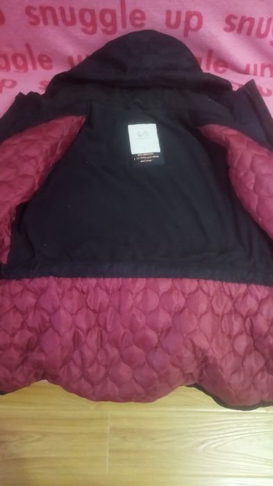 Продам куртки детские