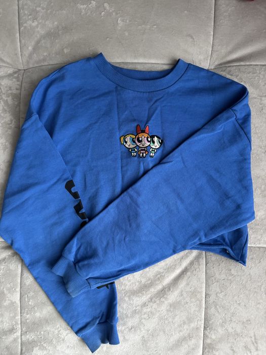 Продам кофточки для девушек