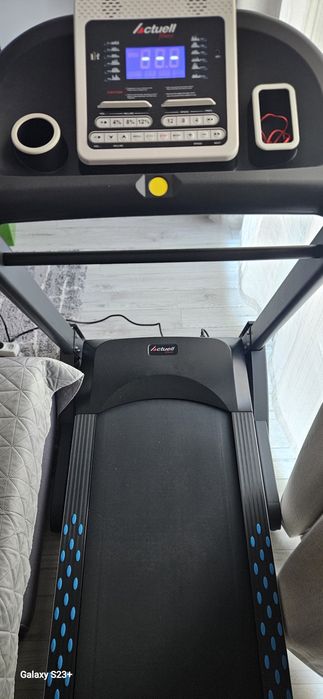 Bandă de alergat electrică Actuell 828, Motor 3CP, Pliabilă, Stare Perfectă