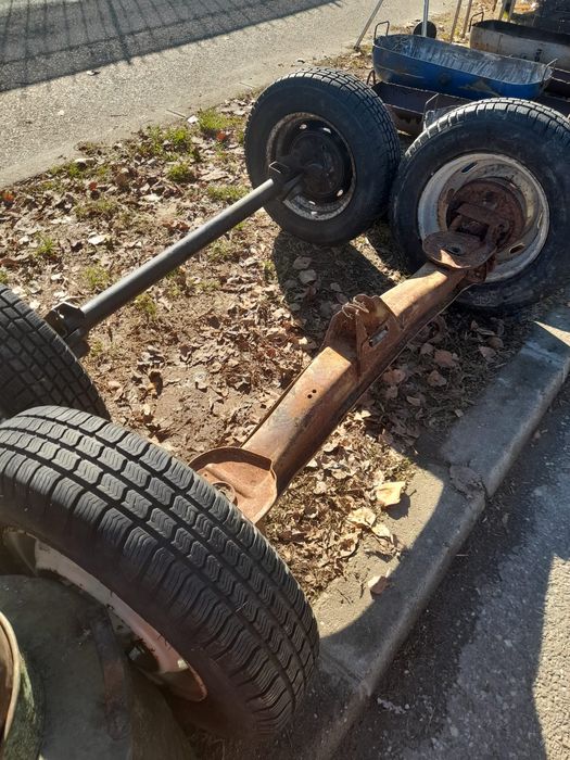 Axă de remorci/ punte