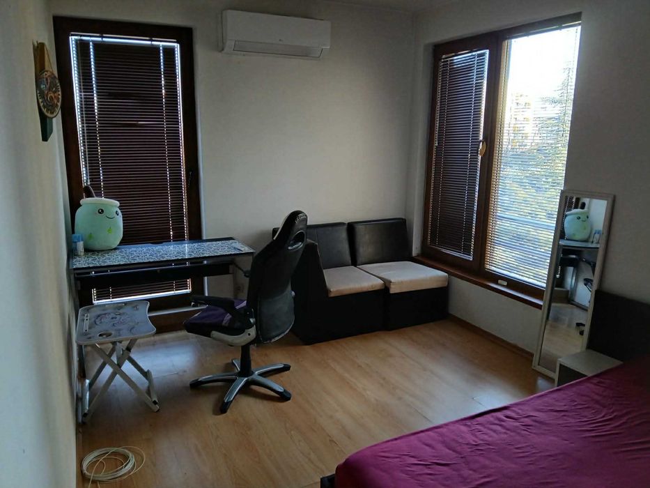 Двустаен ап. под наем в кв. Левски Г, с вкл. паркомясто в цената