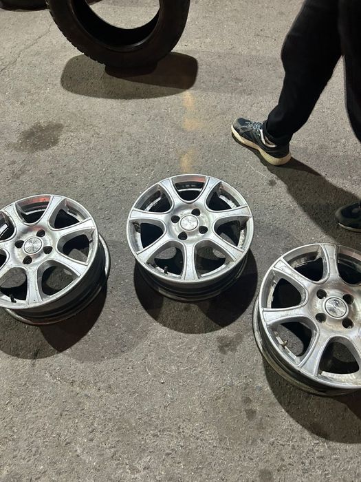 Диск машинанға сатылады