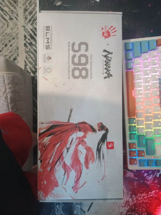 Продам клавиатуру bloody naraka s98