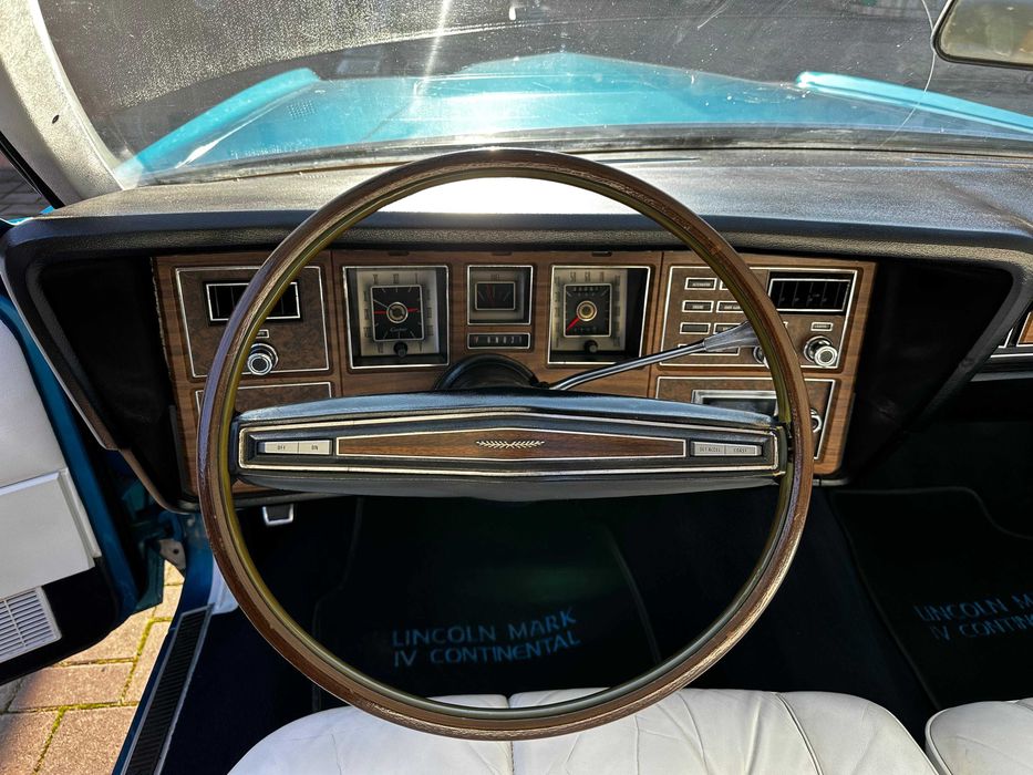Lincoln Continental Mark IV - 1974 - Vehicul Istoric - Restaurat