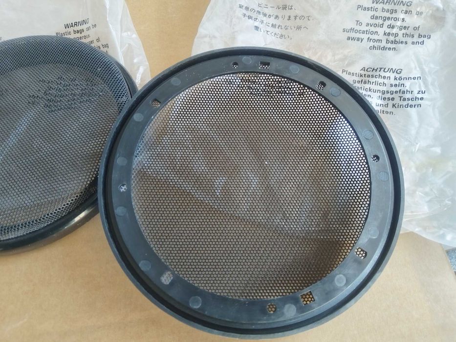 решетки за говорители , тонколони