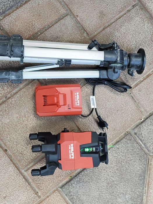 Nivela laser cu 16 linii , raza verde HILTI  PM 40-MG că nou cu trepied inclus