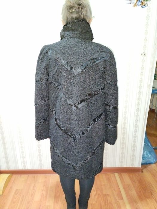 Шубы б/у женские
