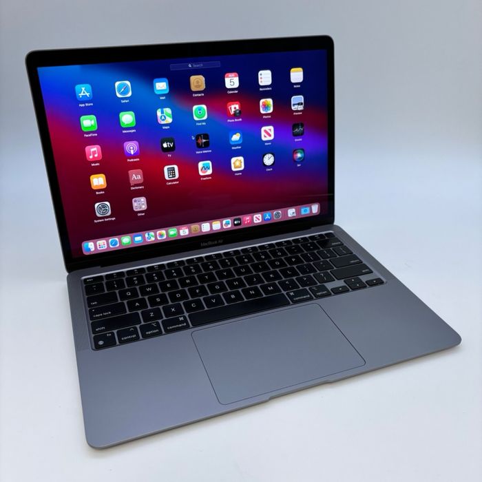 Macbook Air M1 space grey ca nou