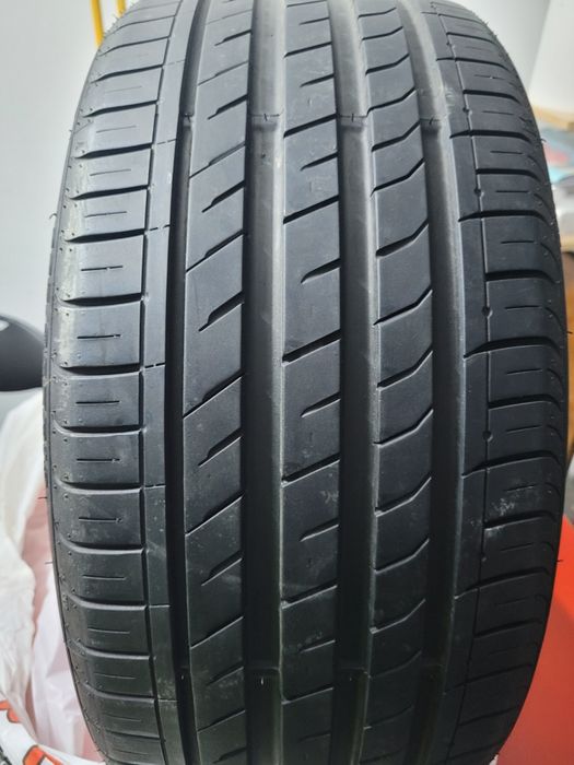 1 Anvelopa vara Nexen 225 35 ZR 19 88Y  dot 0122 profil 7mm