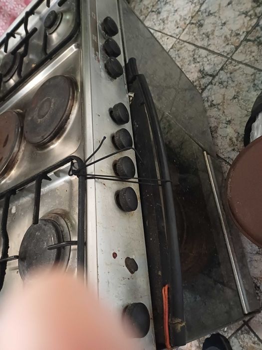 Комбинирана готварскка печка на ток и газ CANDY