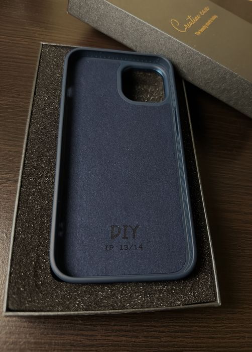 Умный чехол для iphone 13/14 синего цвета с технологией E Ink