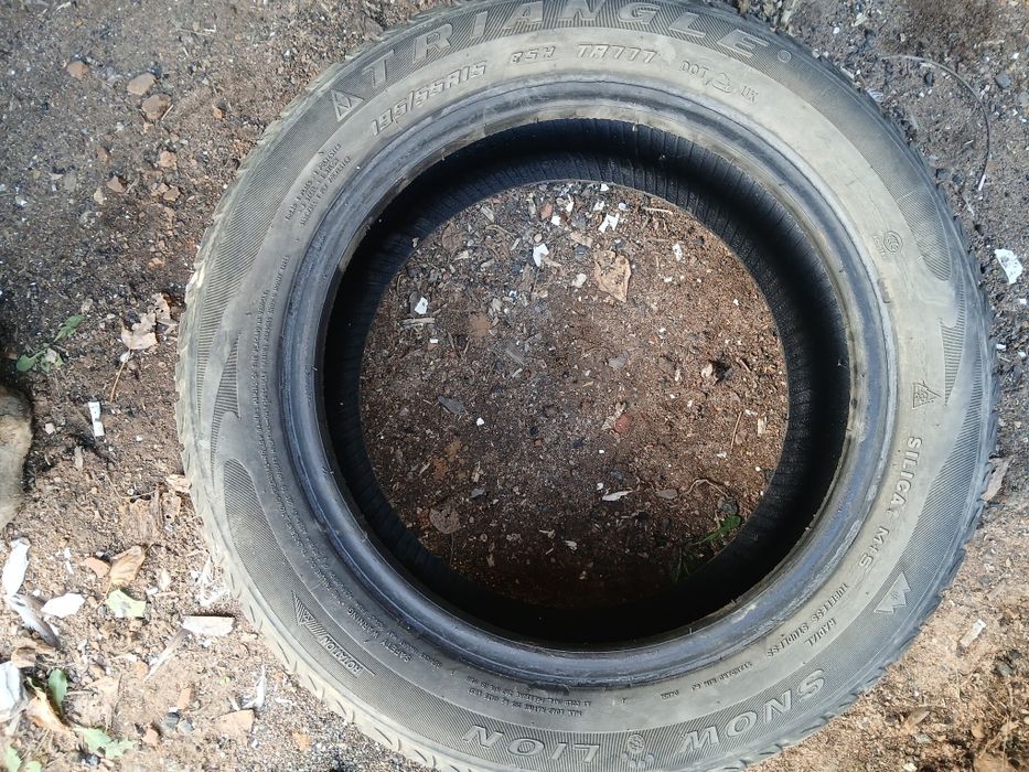 Шины бу Triangle 195/55 R15 лето продам!