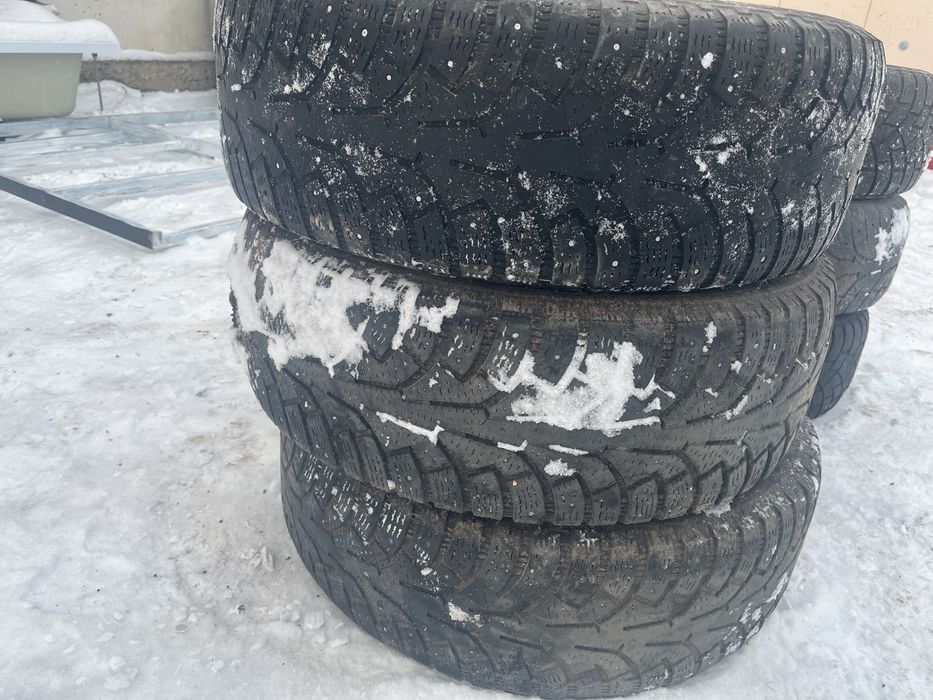 Зимние шины 17/65/235