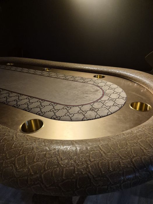 Masa Poker Piele Pyton de la CustomTables.eu Bucuresti 1760 euro