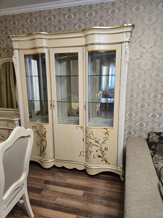 Мебельный гарнитур(гостинная)