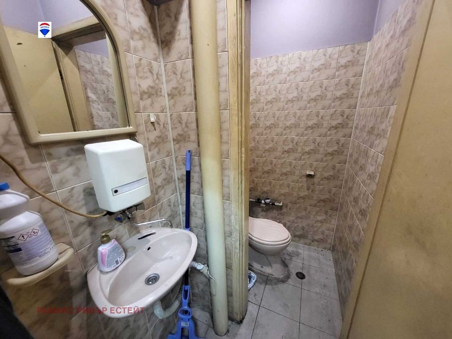 Автосервиз за продажба кв. Ялта