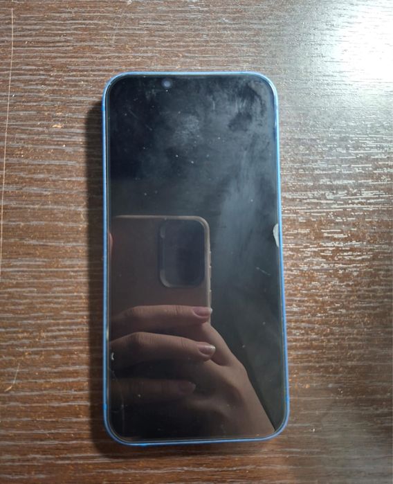 iPhone 13 хорошим состаний