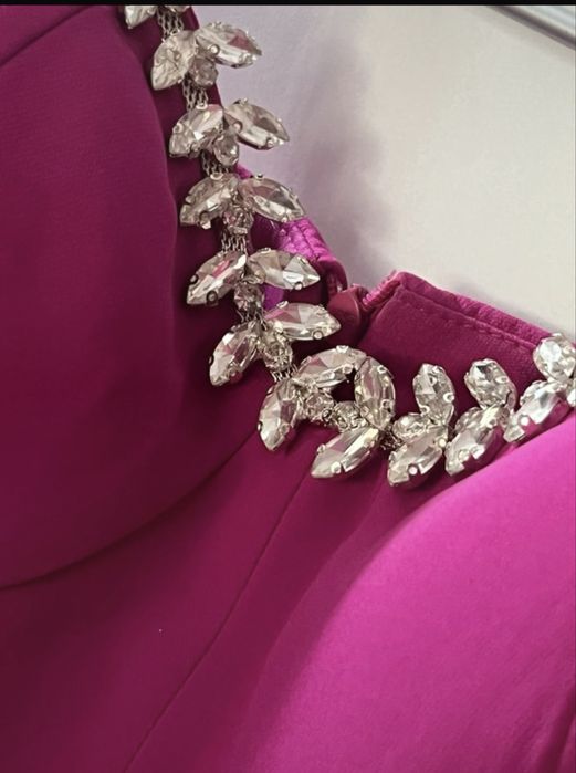Rochie midi roz si pietre