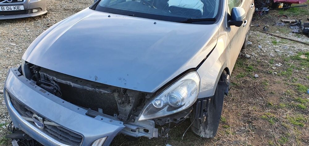Capota Volvo S60 sh originala!!!