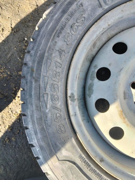 Продам шины лето Р14