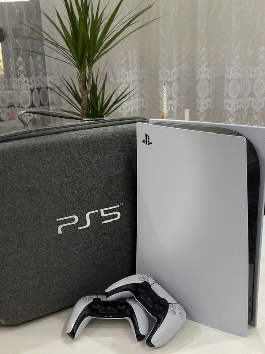 Продам Play Station 5