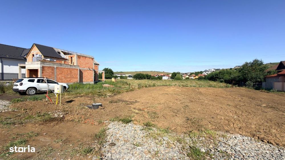 Teren intravilan 650mp cu PUZ+AC Sura Mare