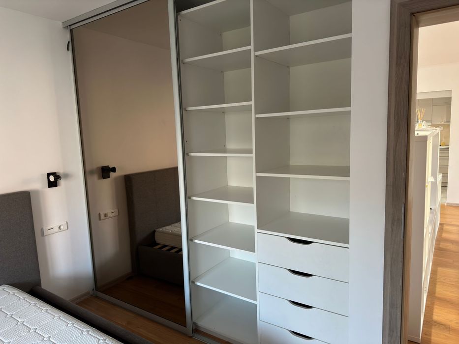 De închiriat apartament spațios, 100 mp, într-o casă individuală