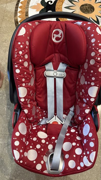 Продаю автолюльку cybex