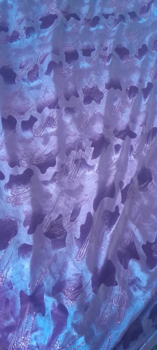 Ткань на платье в отличном состоянии