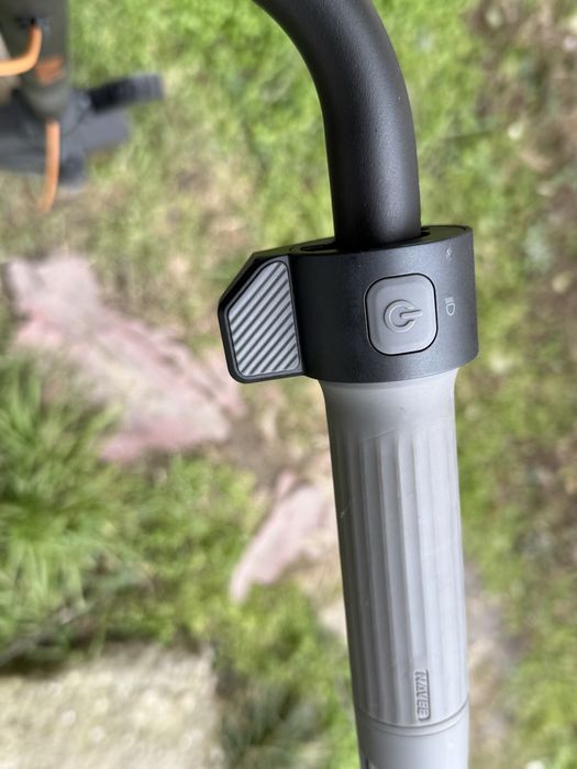 Schimb trotineta cu telefon sau PC