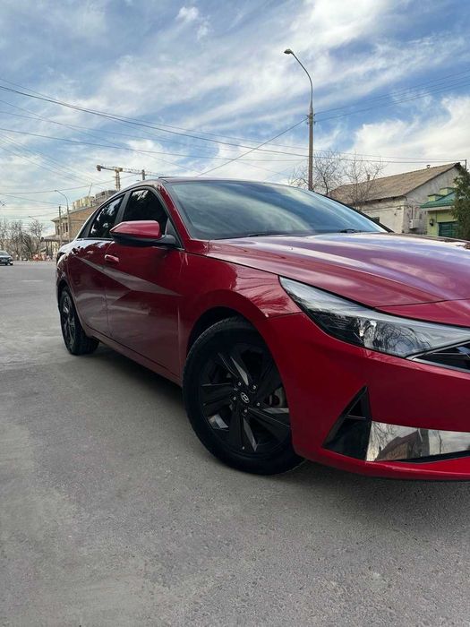 Продается автомобмль hyundai elantra