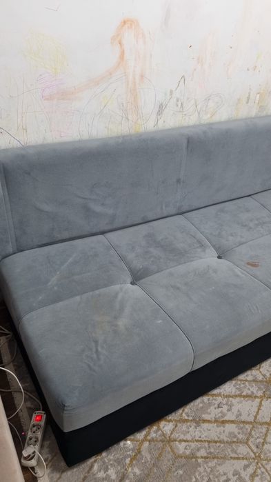 Продаётся диван раскладывающийся