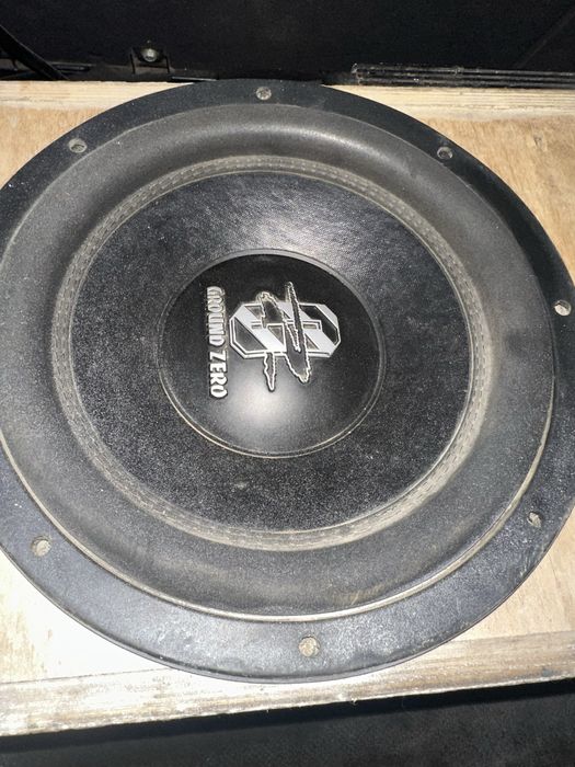 Сабвуфер рабочий