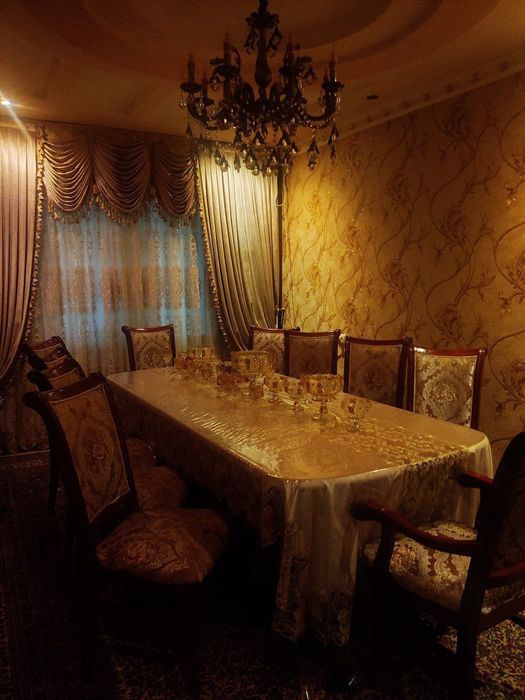 5 хонали уй сотилади. 5/3/4. 100 м²