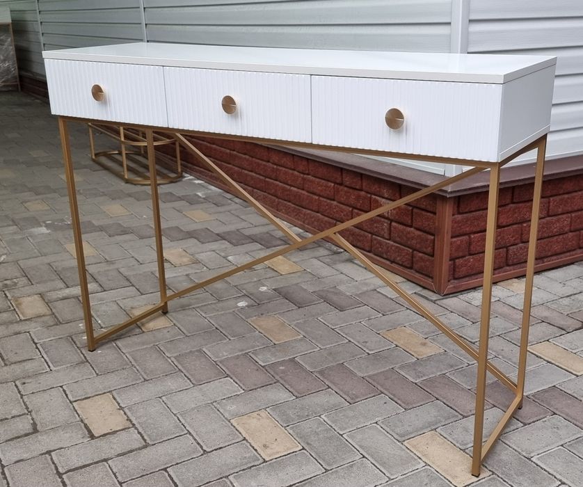 Консоль Туалетный столик Консоли Журнальный столик Полки